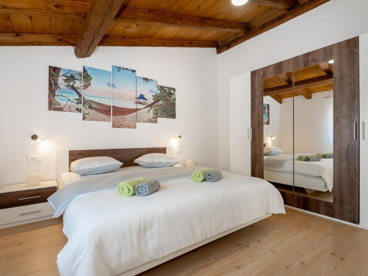 Tranquil Holiday Home In Labin With Private Swimming Pool Luaran gambar